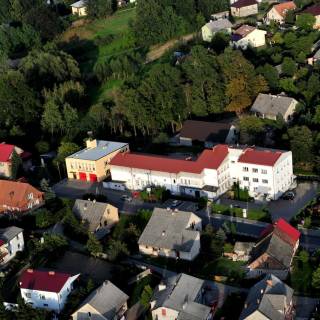 Nadbudowa, rozbudowa, przebudowa ze zmianą sposobu użytkowania kompleksu budynku użyteczności publicznej położonych w Spytkowicach przy ul. Zamkowej 12 pełniących funkcję administracyjno-biurową i społeczno-kulturalną – etap I (...)