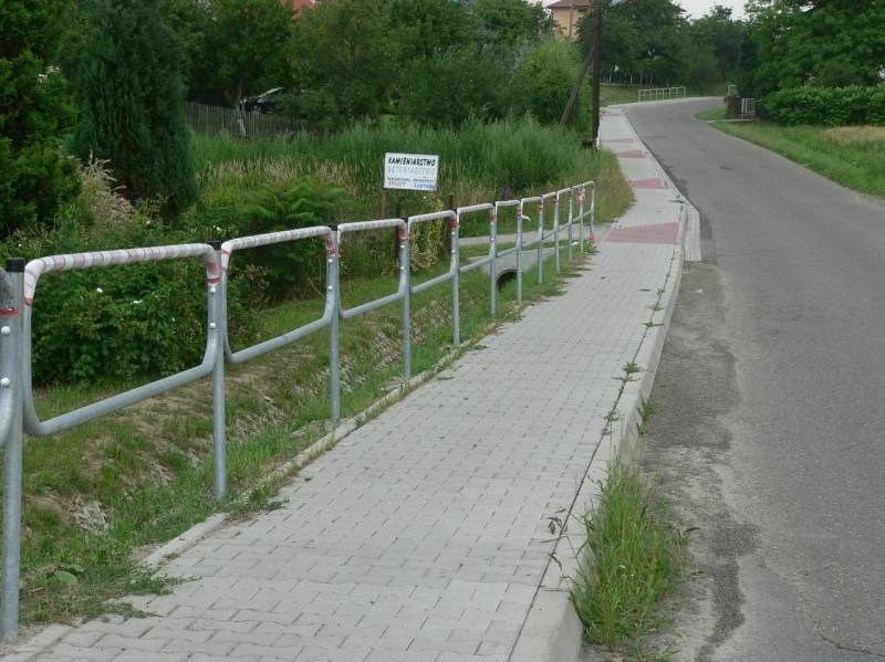 Rozwój infrastruktury publicznej w centrum Witanowic, poprzez budowę chodnika w ciągu drogi powiatowej